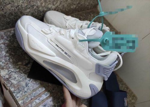 央视推荐国产鞋子视频